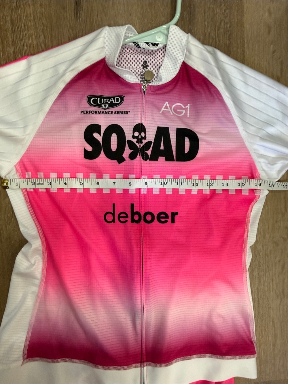 Betty Designs Squad 2024 Neon Pink Gradient Cycling Jersey & Bibs | Large - Picture 4 of 10